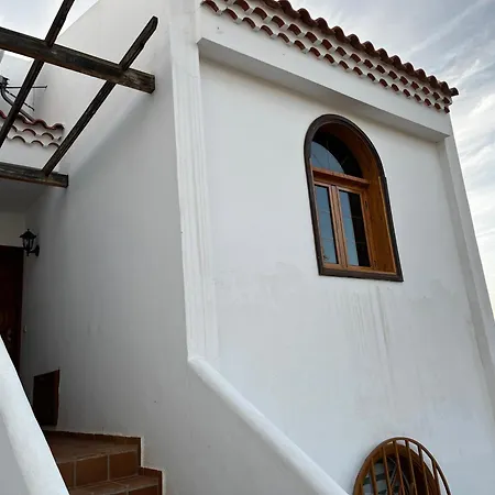Sea Breeze Retreat At Las Bouganvillas