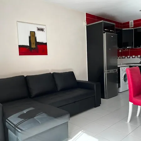 Apartment Sea Breeze Retreat At Las Bouganvillas