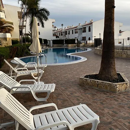 Sea Breeze Retreat At Las Bouganvillas Daire *